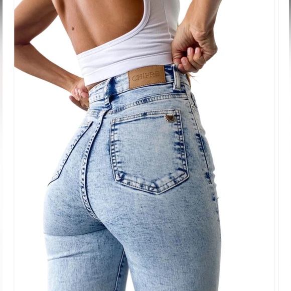 CHIPRE High-Rise Skinny Jeans - Picture 3 of 14